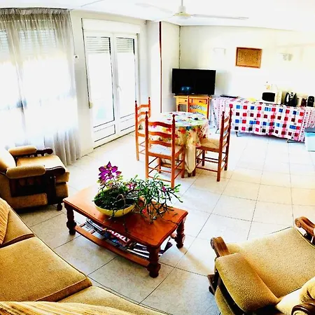 Sol Naciente בית הארחה