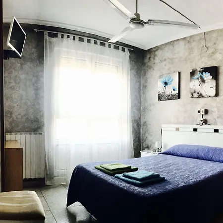 Sol Naciente בית הארחה