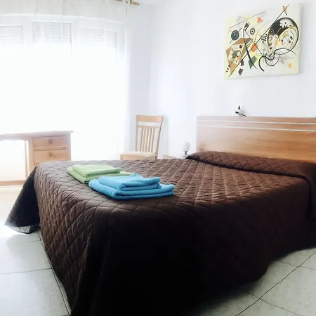 בית הארחה Sol Naciente 2*