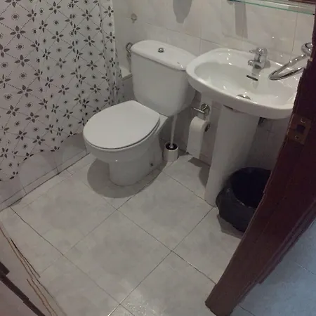 Casa de hóspedes Sol Naciente Leão